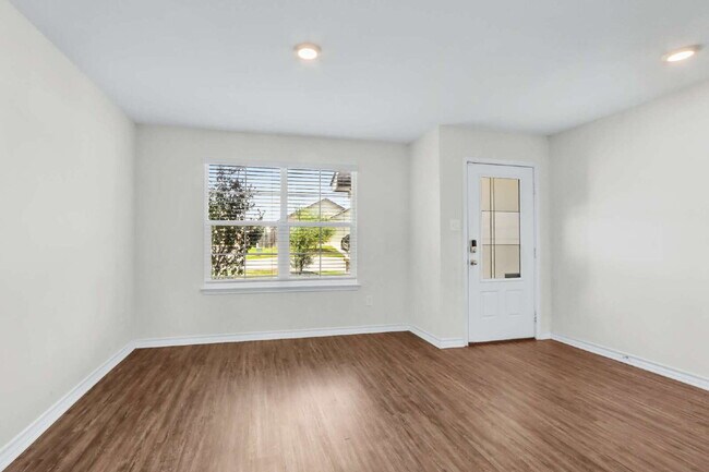 Photo - "Spacious 5-Bedroom Sanctuary with 2.5 Bat...