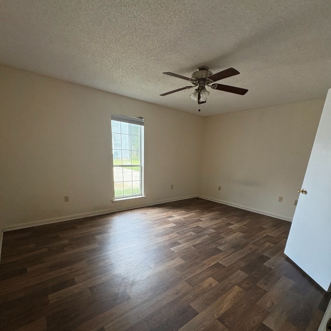 Photo - 1469 Green St Unit 2