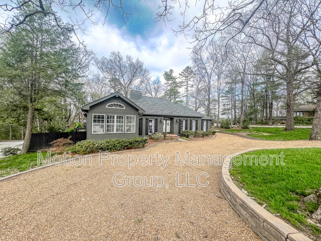 Photo - 123 N Palisades Dr
