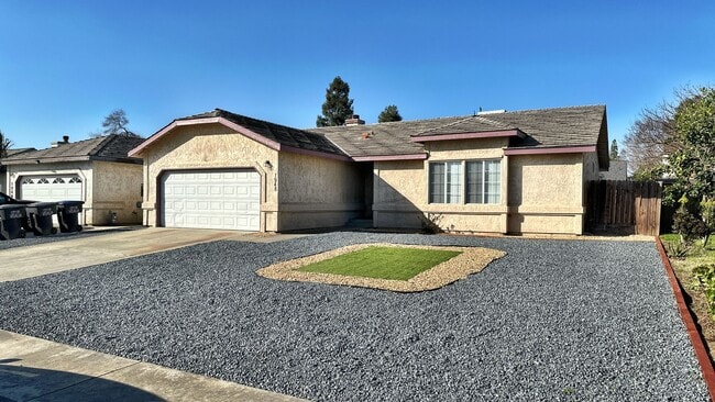 Photo - 1948 E Pershing Ave