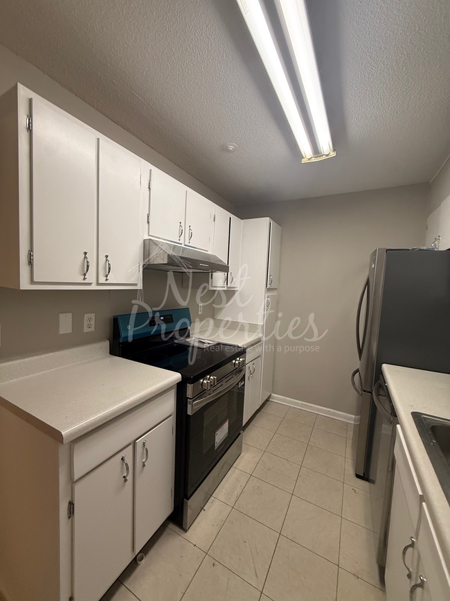 Photo - 317 Cambout St