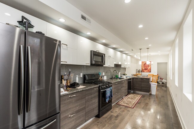 Photo - 1937 E Sergeant St