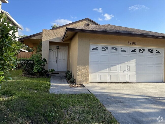 Building Photo - 3790 NW 23rd Pl Rental