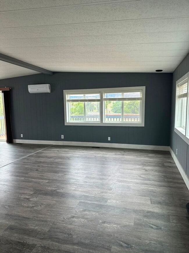 Photo - Updated 3 bedroom House