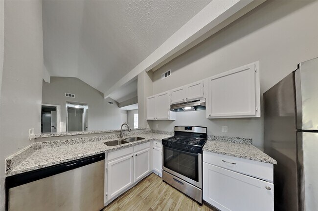 Photo - 2203 Wheathall Camp Ln