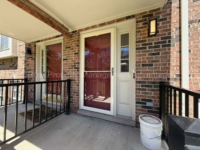 Photo - Rare and Modern Downtown Southfield Condo with 3 Beds, 2.5 Baths + 2-Car Garage