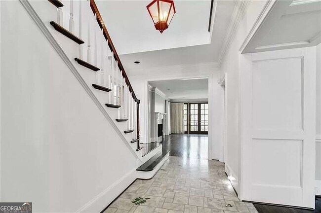 Photo - 460 Ivy Park Ln NE