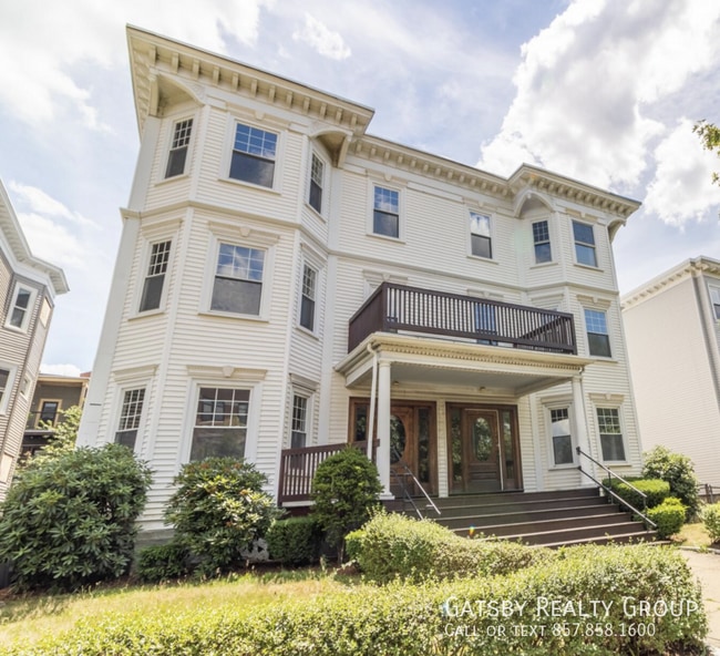 Building Photo - 789 Columbia Rd Unit 3R