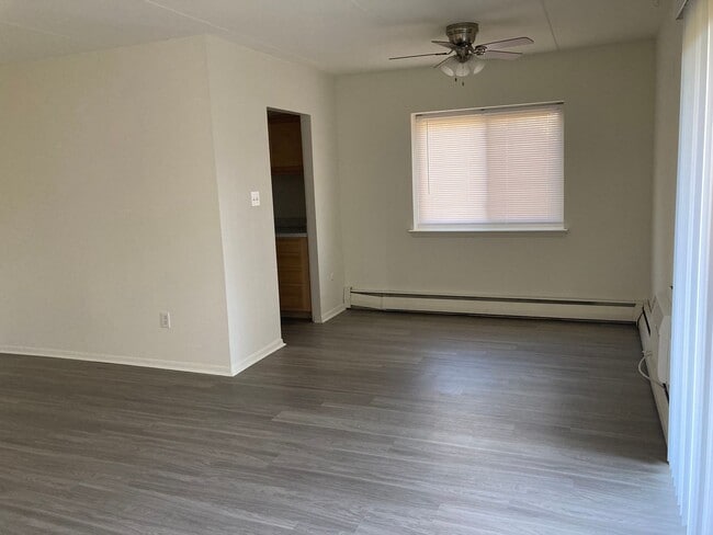 Photo - Hollow Run Apartments