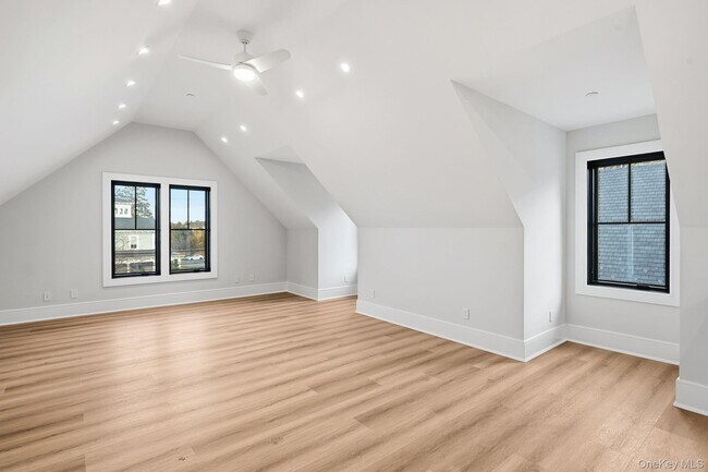 Photo - 34 Clinton Ave Unit 10