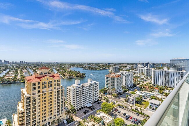 Photo - Stunning High-Rise Condo with Ocean Views | Prime Beach Location