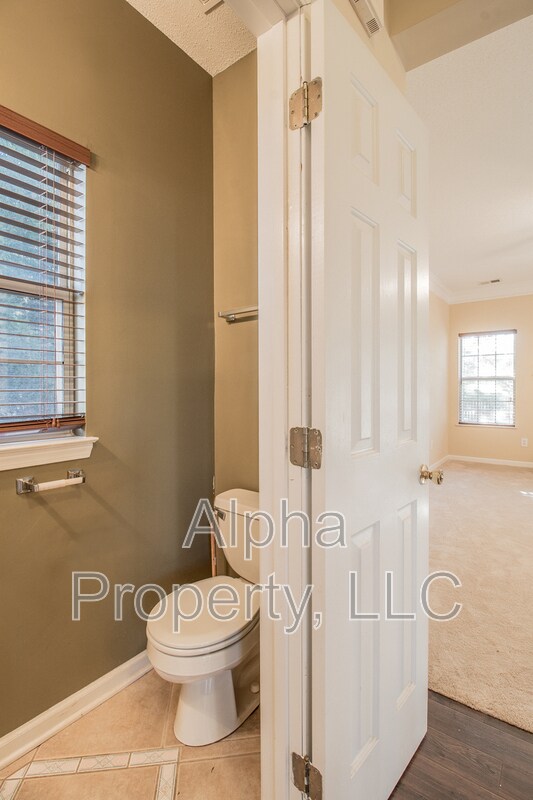 Photo - 18 Crossvine Way