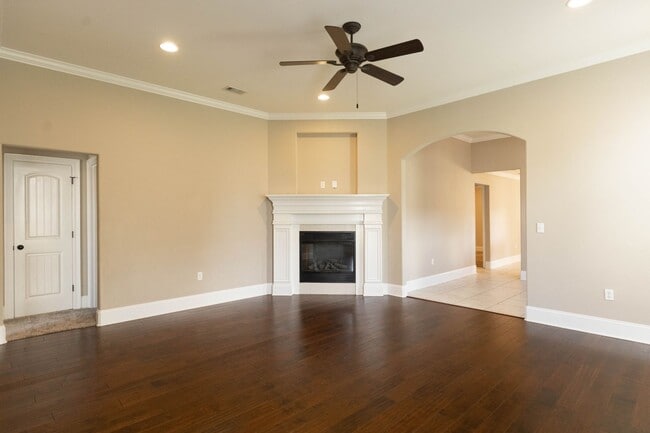Photo - 515 Palm Breeze Dr