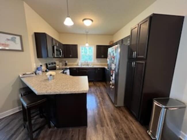 Photo - 3 bedroom 2 bathroom townhome in quiet neighborhood