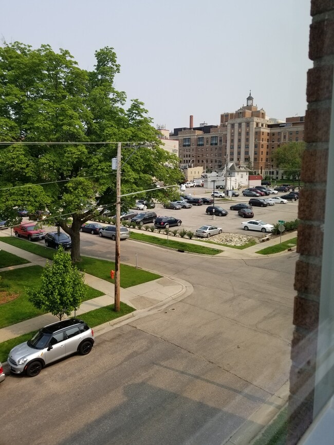 Photo - 1301 1st St SW