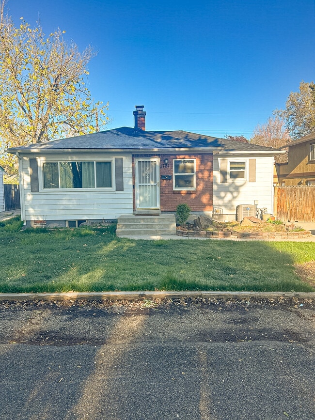 Photo - 1721 S Shoshone St