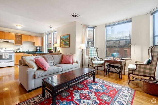Building Photo - 199 Marlborough St Unit 303 Rental