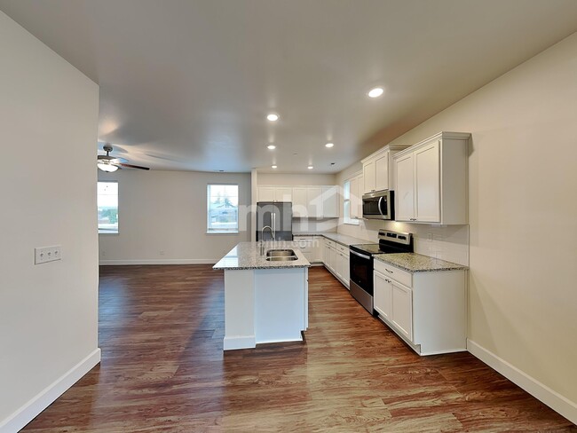 Photo - 10601 136th St Ct E