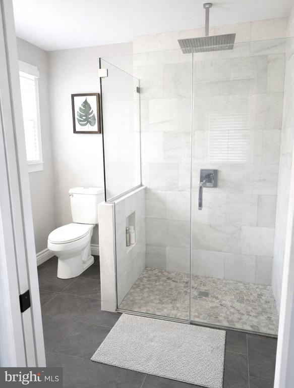 Photo - 2941 Keenwood Rd