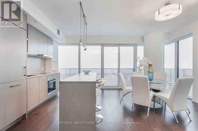 Photo - 88 Harbour St Unit 6410