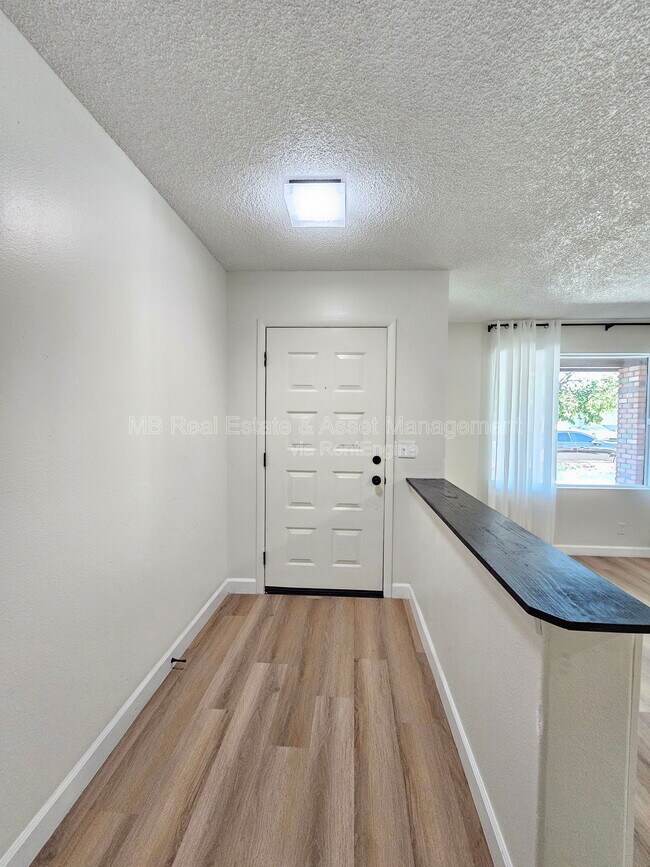 Photo - 5331 W Diana Ave