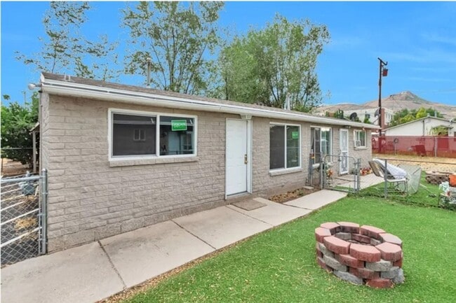 Building Photo - 2650 8990 W Unit #1