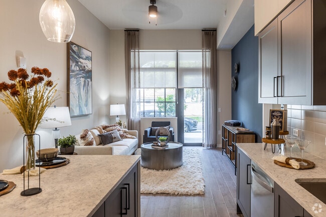 2 Hab, 2 Ba - Indigo Palmetto Bay