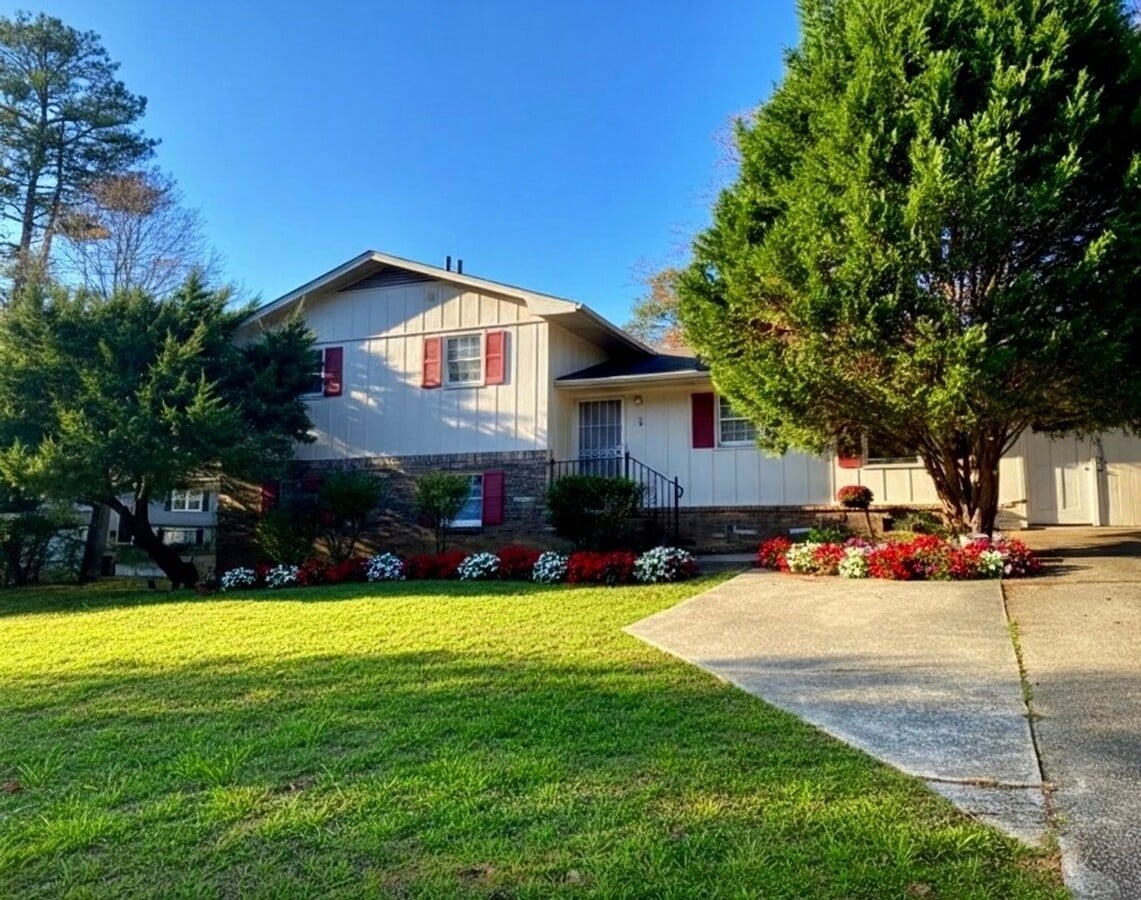 Photo - 6433 Valley Brook Dr