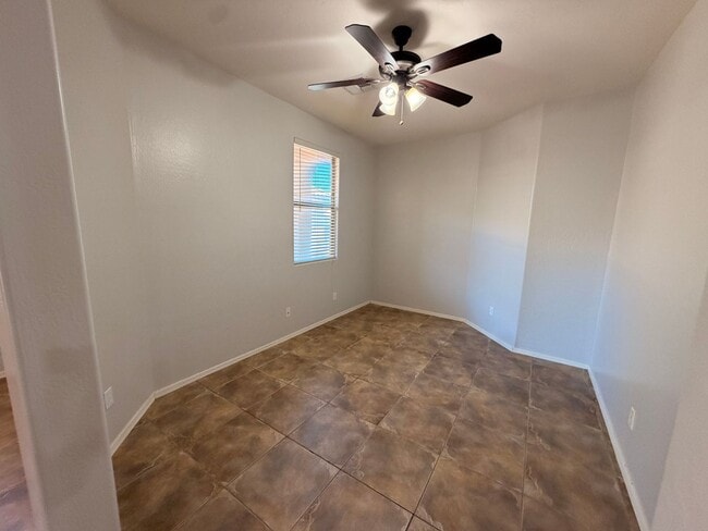 Photo - *NEW* Custom Paint/*NO* Carpet 3 BD/2 Bath Spacious Surprise Home!