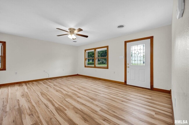 Photo - 108 Radisson Rd