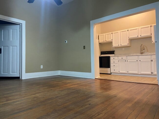 Photo - 510 S 6th St Unit 1