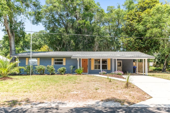 Building Photo - 305 Martin Rd Rental