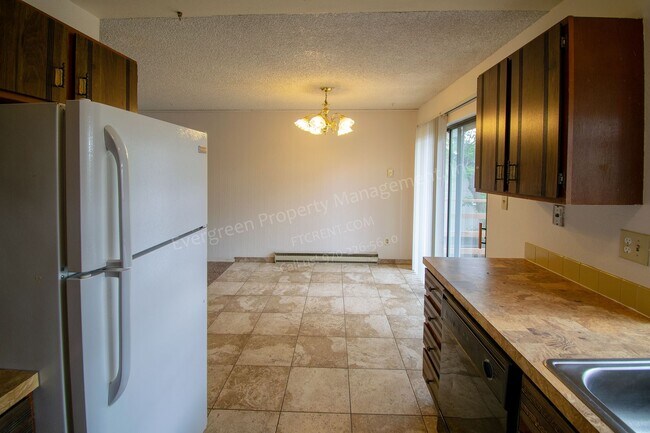 Photo - 1713 Hastings Dr