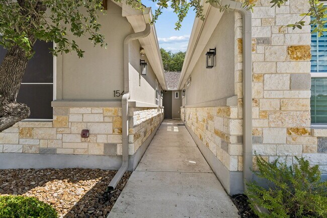 154 Magnolia Cir