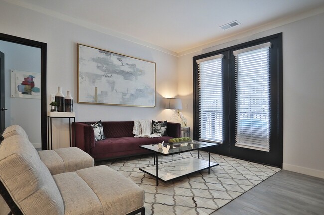 Photo - Vantage at Anderson Towne Center Apartments