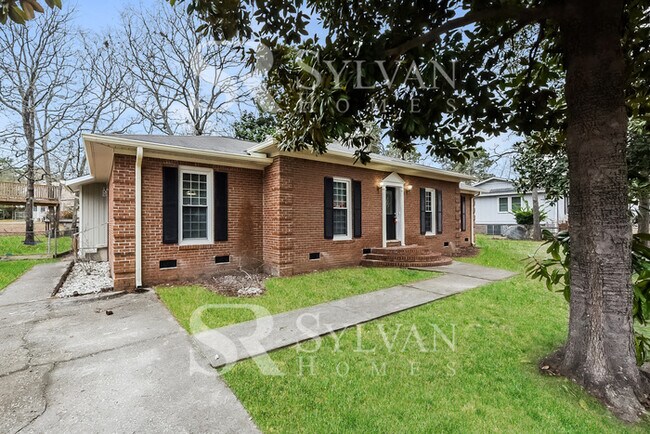 Photo - Charming 3BR 2BA Brick Ranch
