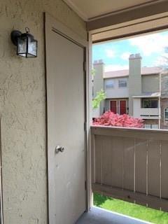 5740 Martel Ave Unidad A12