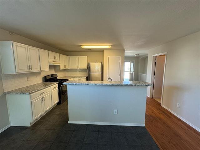 Photo - 9205 Lenox Dr