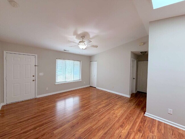 Charming 3 Bedroom Home in Raleigh!