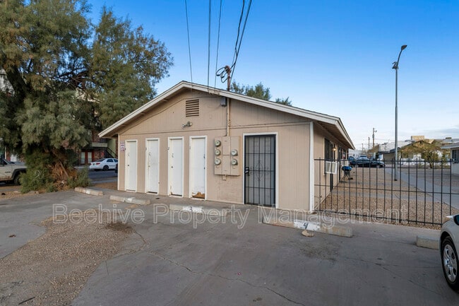 Photo - 1501 E Monroe St