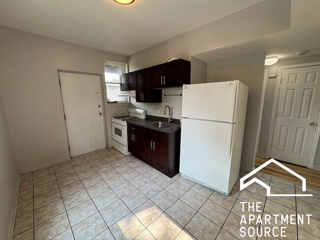 Photo - 3807 W Thomas St Unit 1