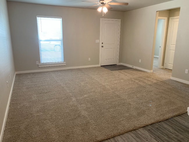 Photo - 1713 134th St