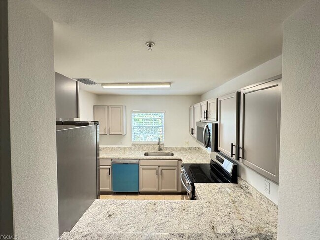 Photo - 9093 Gervais Cir