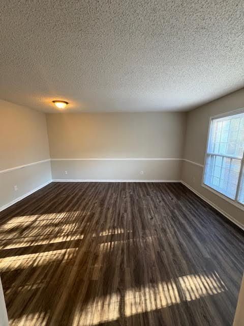 Photo - 126 Oakmont Dr