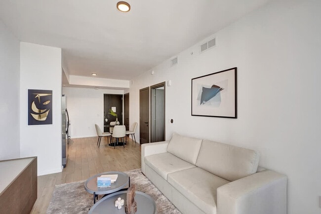 Photo - 398 NE 5th St Unit SI ID1504032P