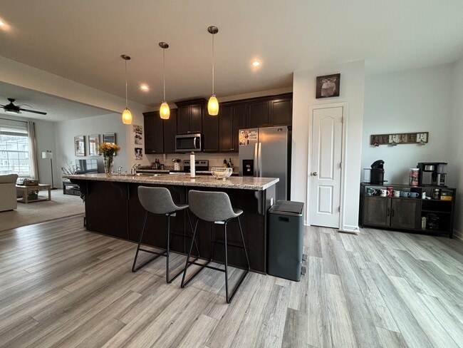 Photo - 513 Turquoise Ln