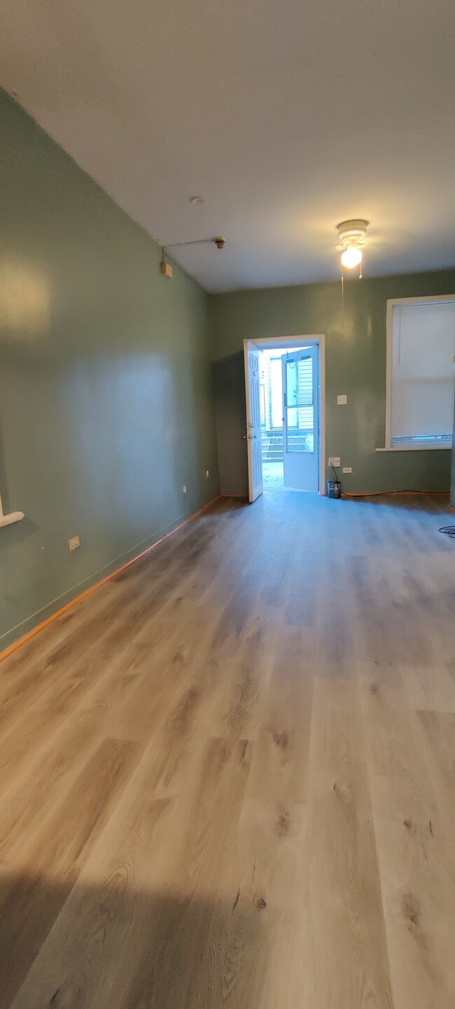 Photo - 1237 W 31st Pl Unit 1R