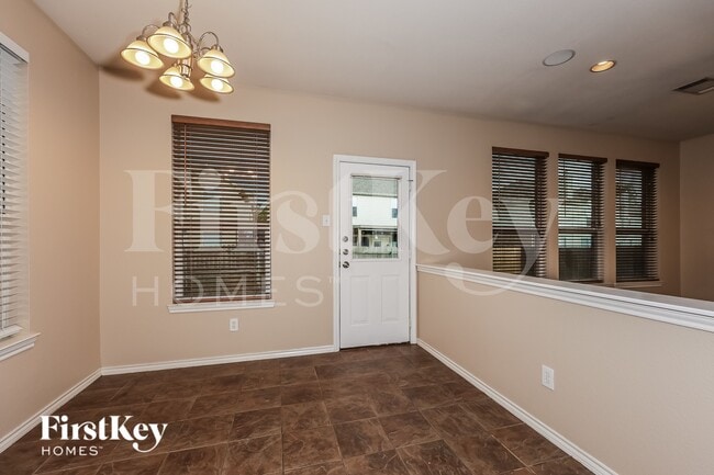 Photo - 4532 Fir Dr