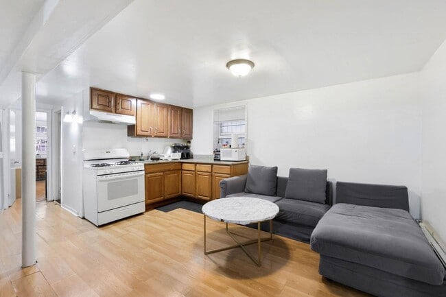 Building Photo - 425 Manila Ave Unit #1
