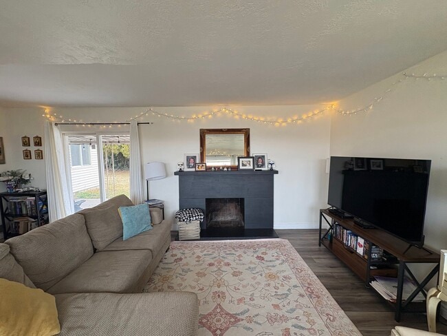 Photo - 1470 N 380 W